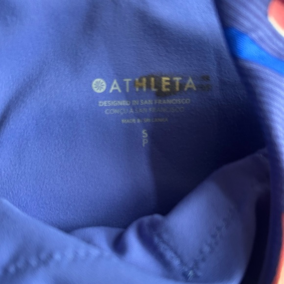 Athleta Conscious Crop Bra. Size small. A/C CUP. NWOT - Picture 3 of 3